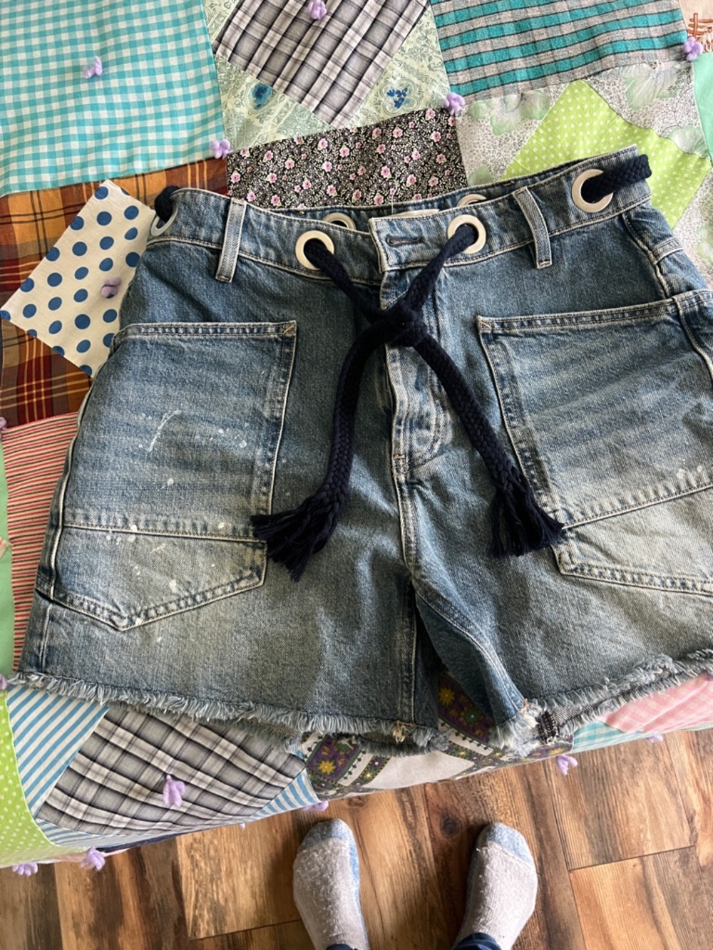 Free People denim shorts in very good condition. - Picture 4 of 12